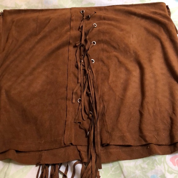 Brown skirt - Picture 3 of 4